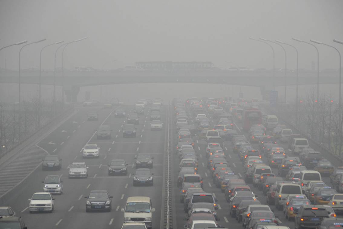 VIDEO2020Try20Driving20in20Chinas20Smog204.jpg