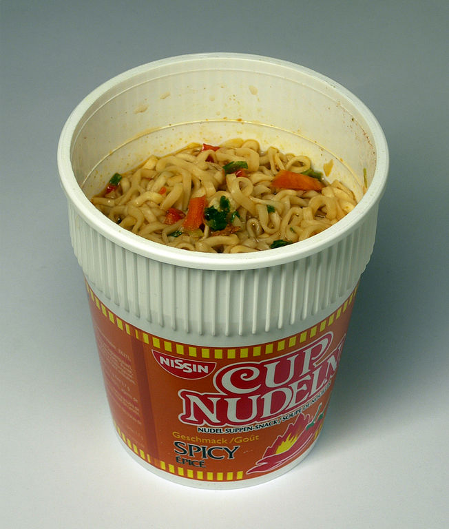 652px-Cup-Noodles-2.jpg