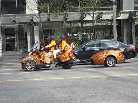 440px-Can-Am_Spyder_Toronto.jpg